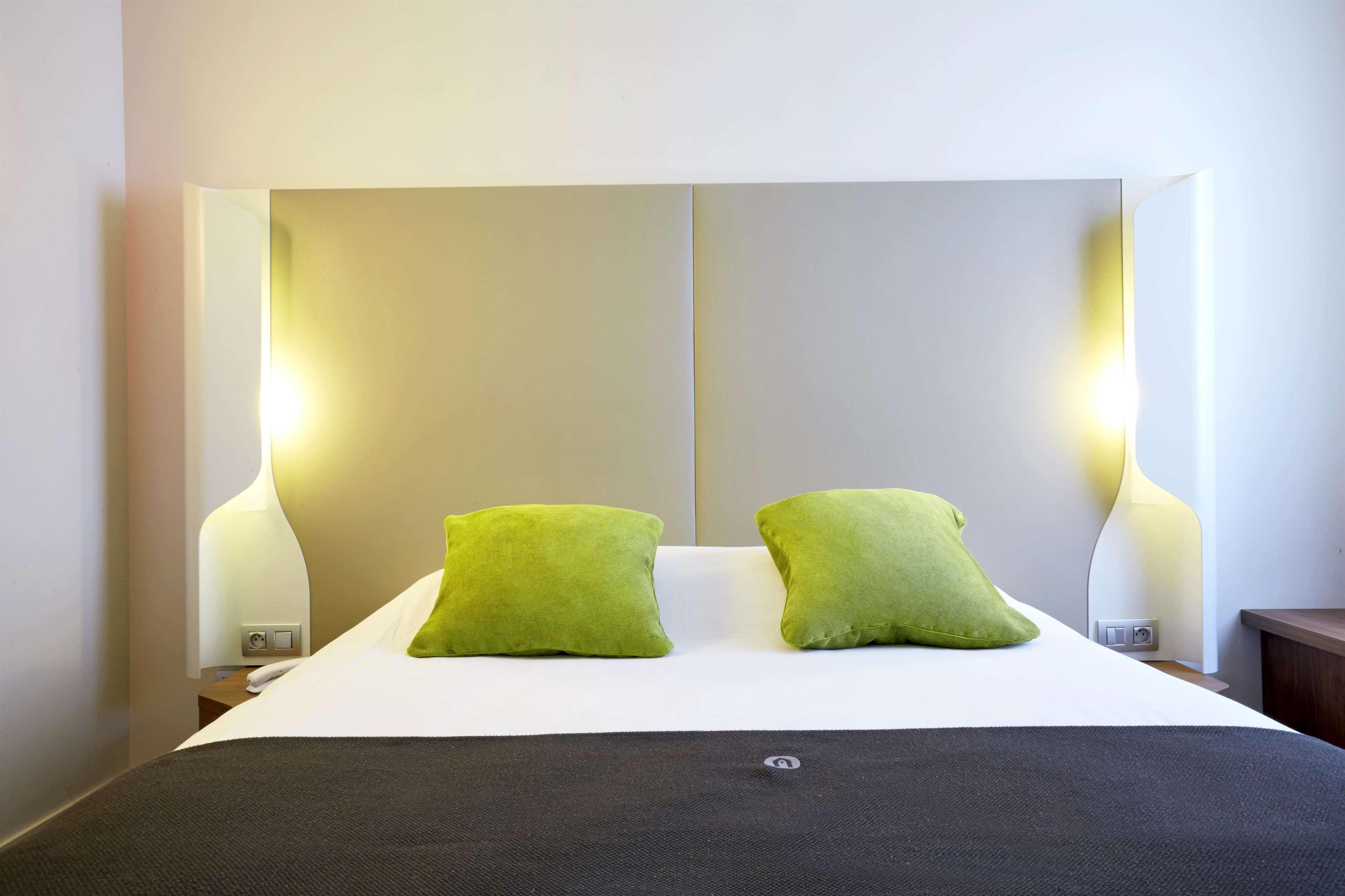 Campanile Annemasse Gare- Geneve Otel Dış mekan fotoğraf
