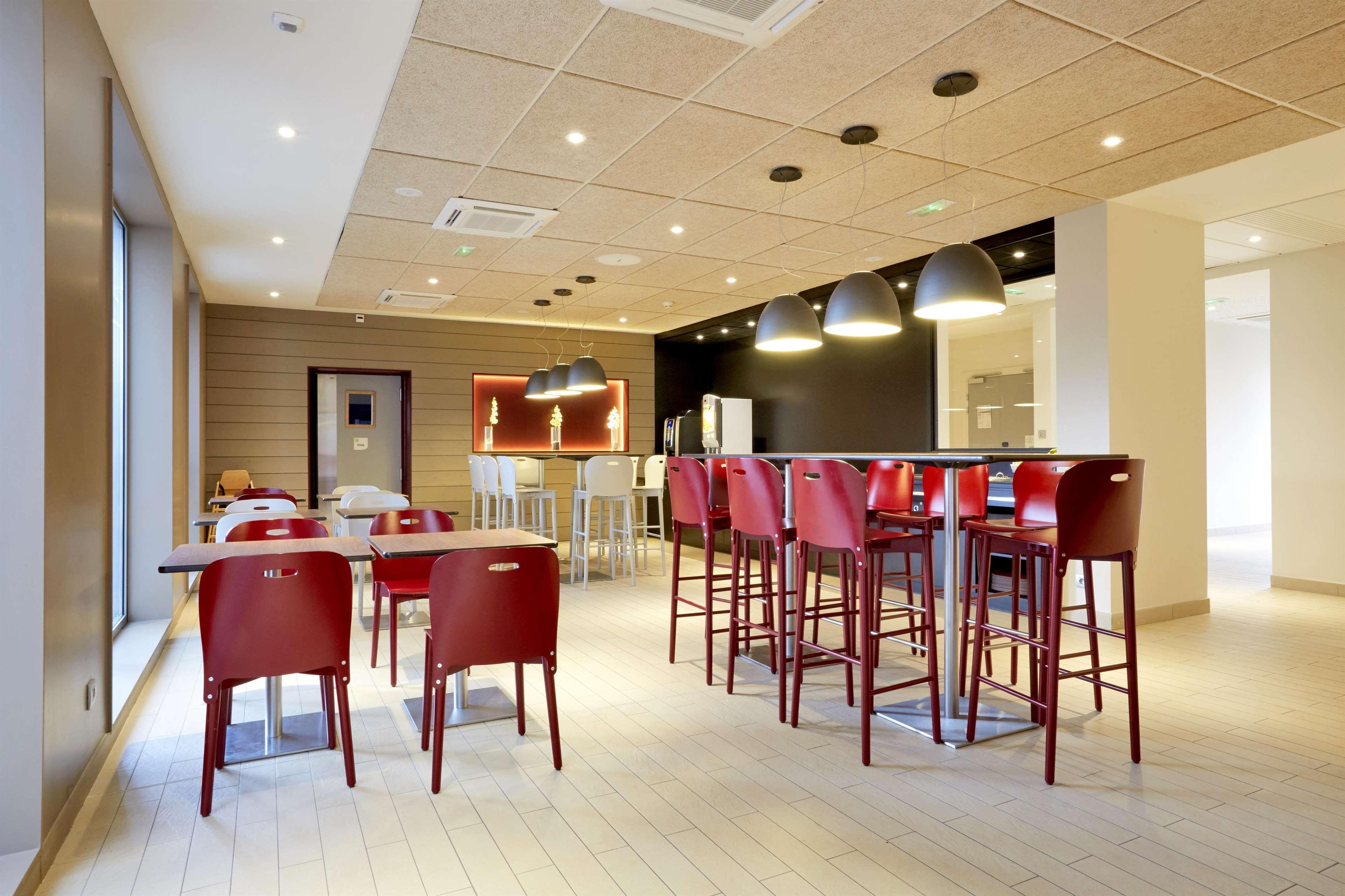 Campanile Annemasse Gare- Geneve Otel Dış mekan fotoğraf