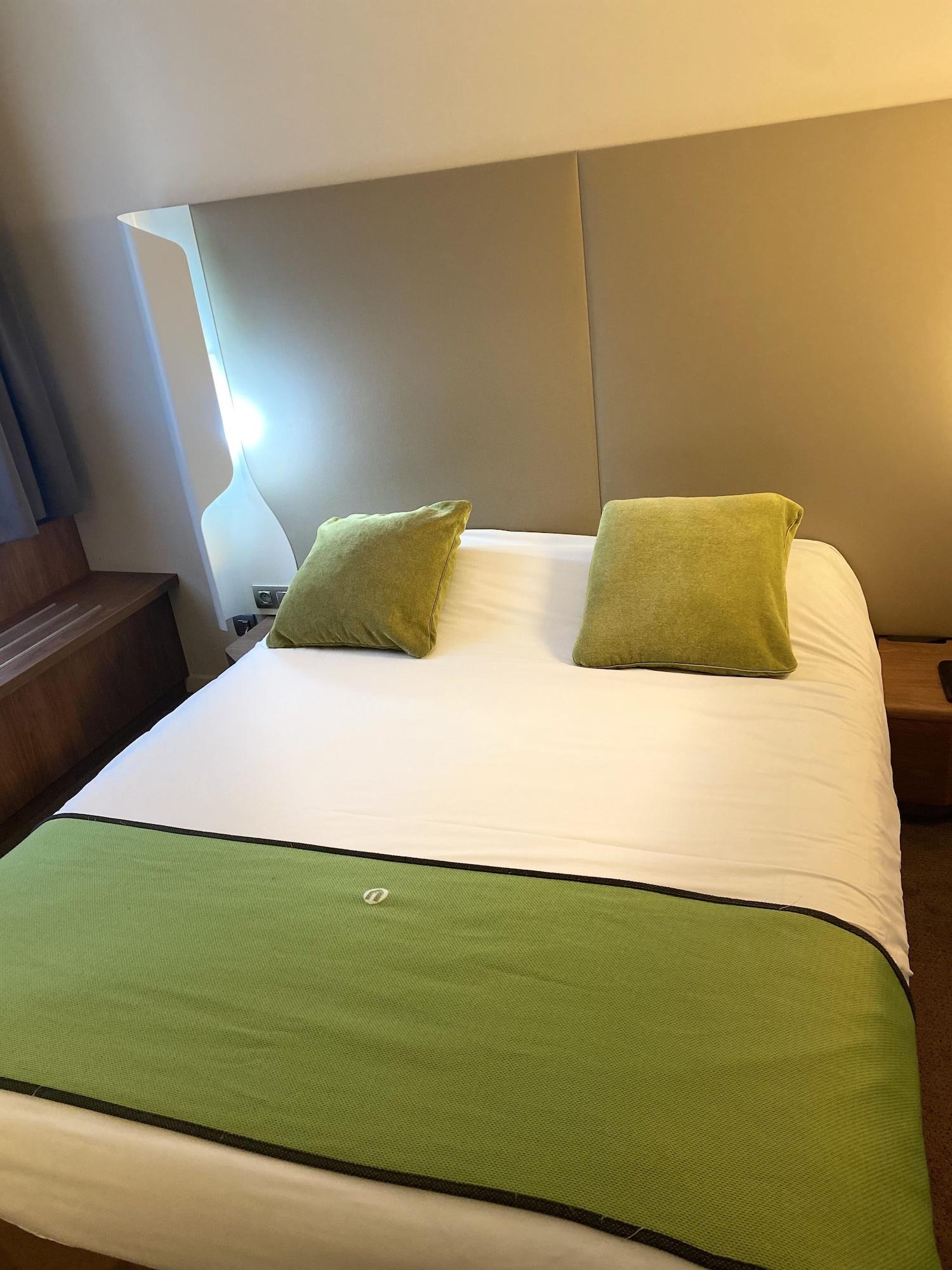 Campanile Annemasse Gare- Geneve Otel Dış mekan fotoğraf